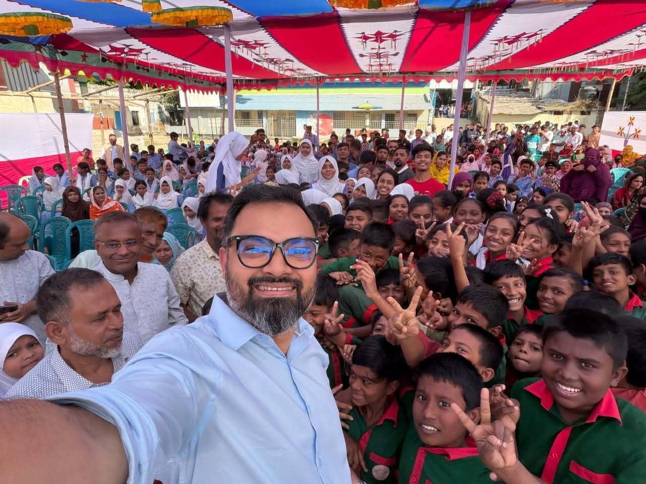 শিক্ষা প্রতিষ্ঠানে রাজনৈতিক হস্তক্ষেপ বন্ধে প্রতিশ্রুতি আমিনুল হকের